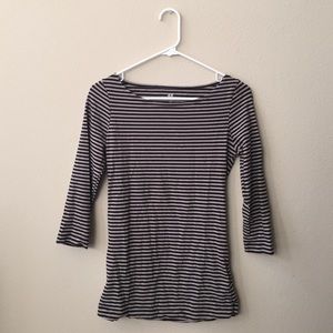 H&M modern classic boat neck striped top
